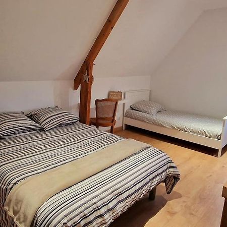Appartement Charmant Et Spacieux Auxerre Exterior foto